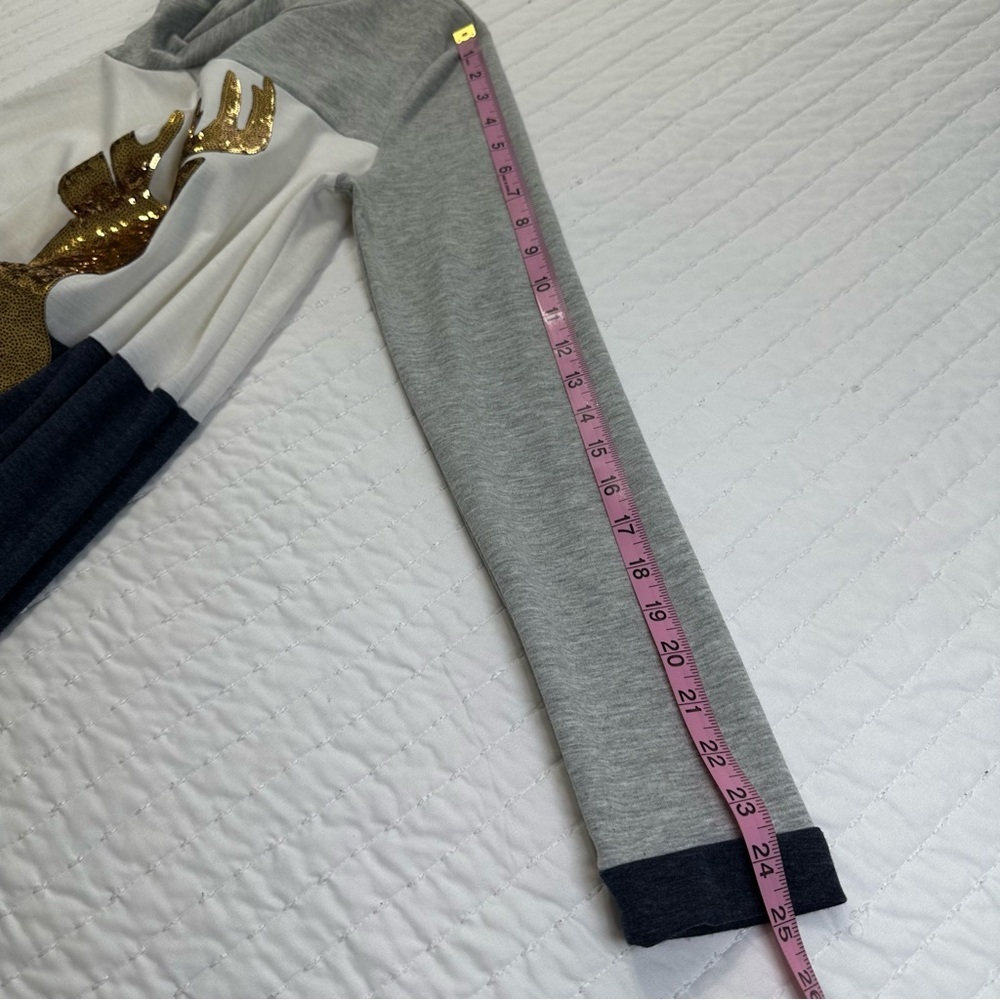 12 Pm By Mon Ami Christmas Sequin Reindeer Color Block Long Sleeve Size M - Picture 6 of 10